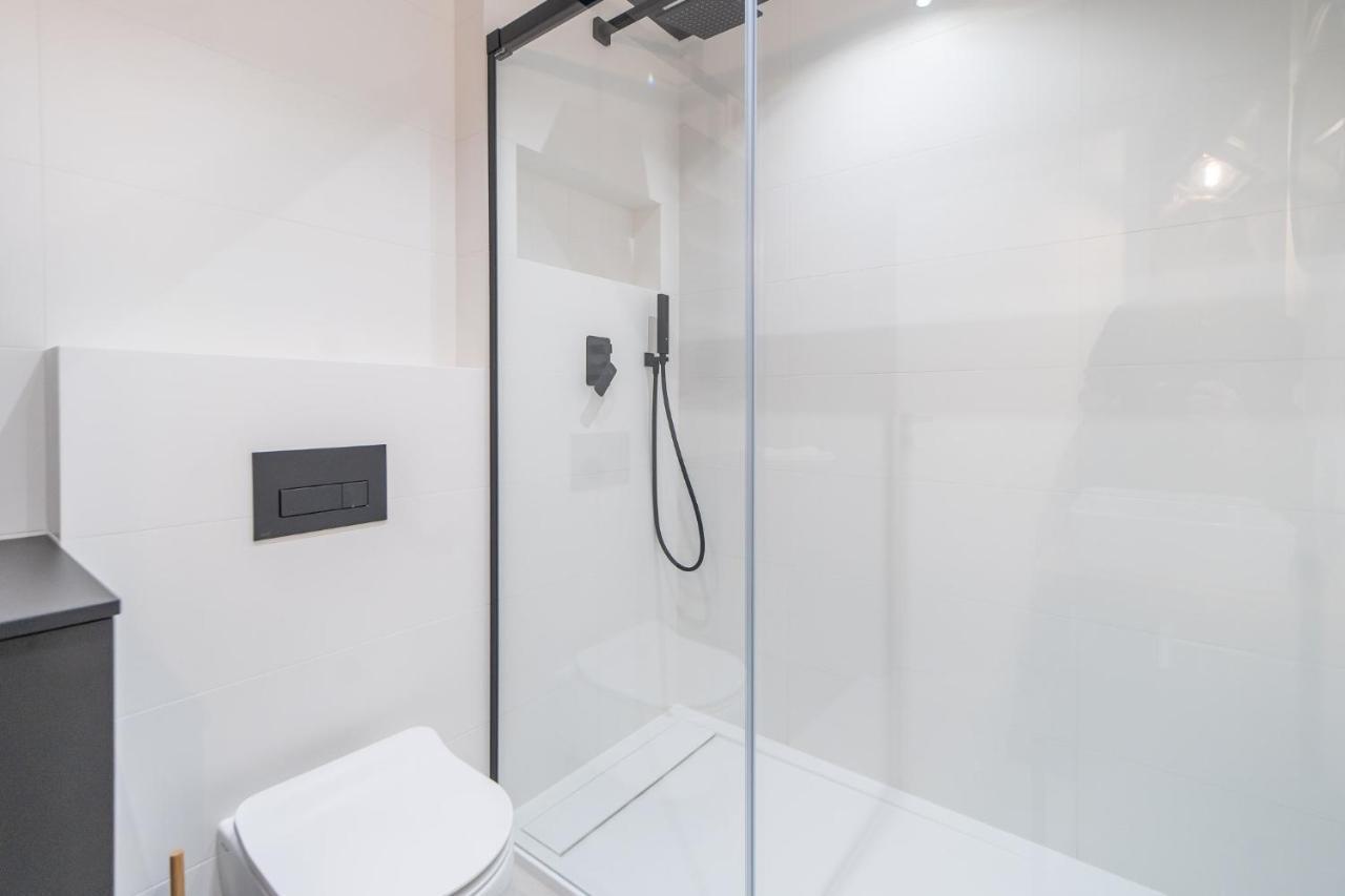 Apart111 Apartamenty - City II Kołobrzeg Buitenkant foto